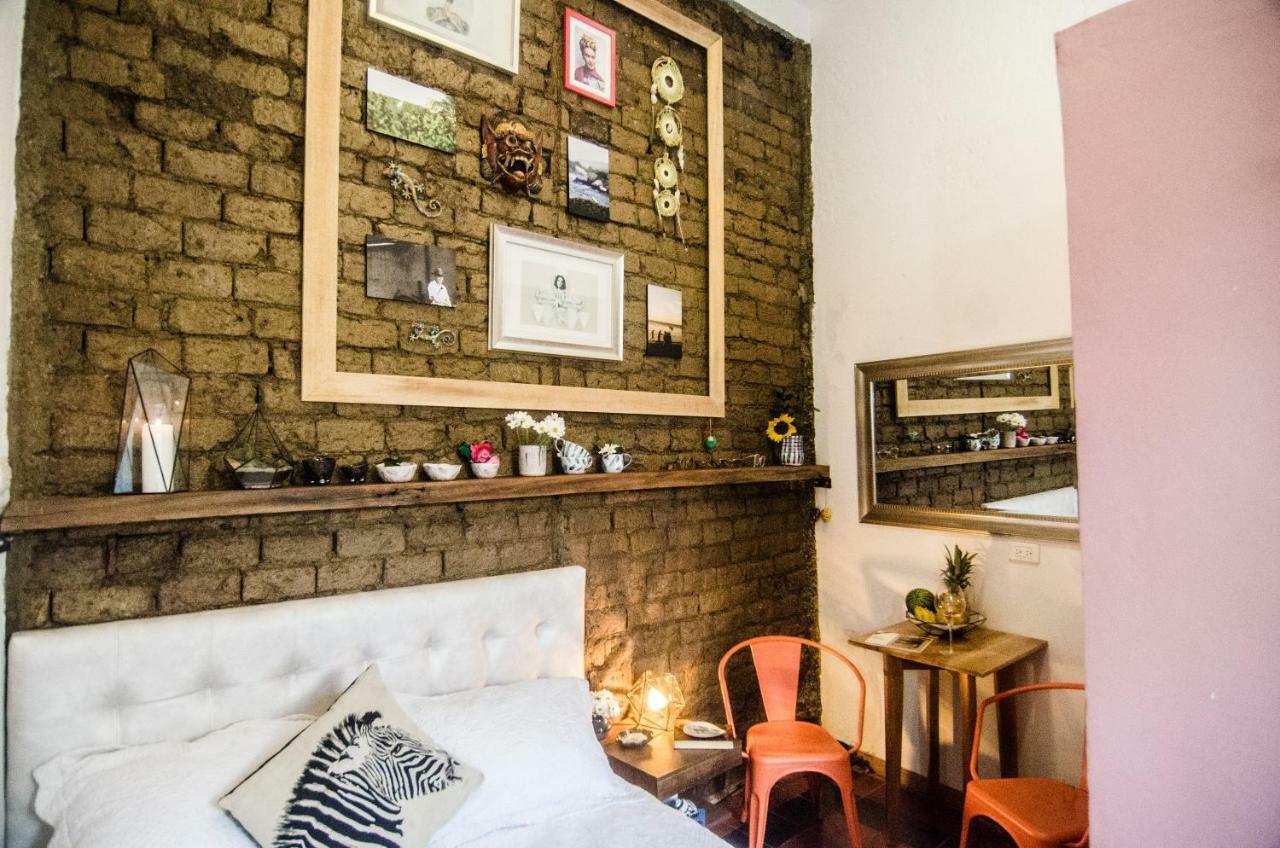 Moonshine Boutique Hostal Cali Buitenkant foto