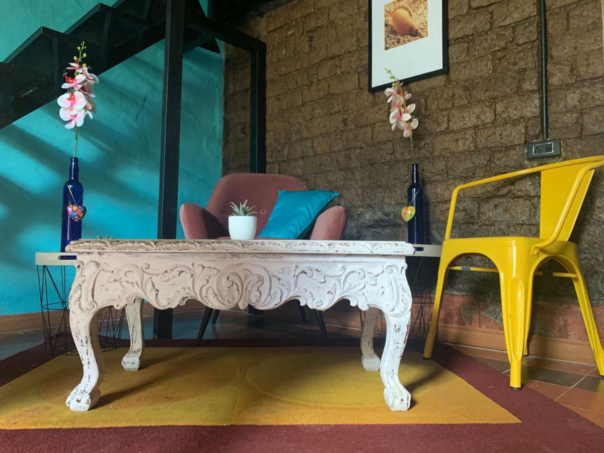 Moonshine Boutique Hostal Cali Buitenkant foto